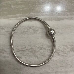 ✨Authentic Pandora Moments Snake Chain Bracelet Sterling silver
